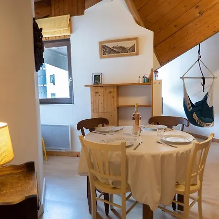 Grand Roc - Happy * Chamonix Mont Blanc